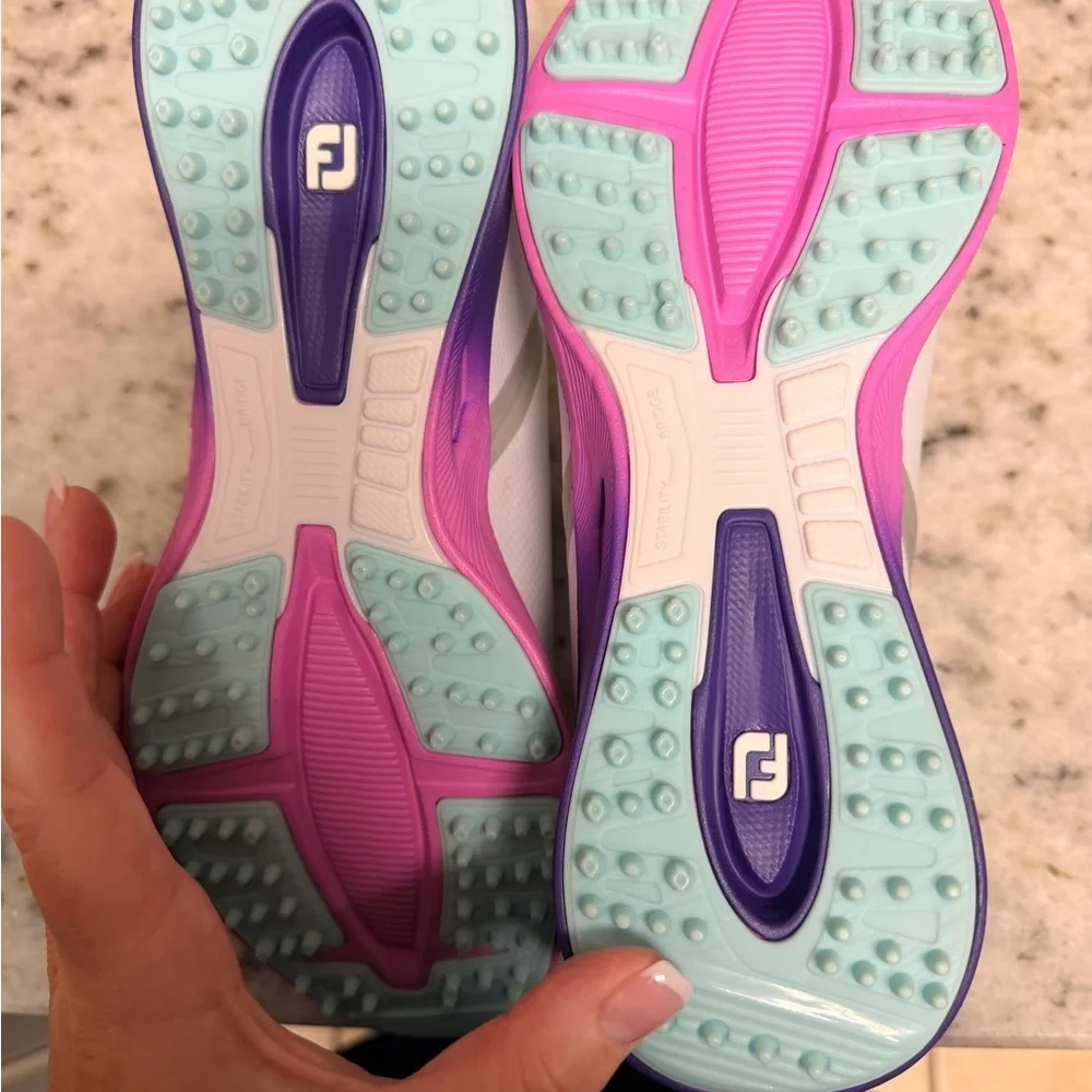 FootJoy Women's White and Pink Golf shoes - Picture 3 of 4